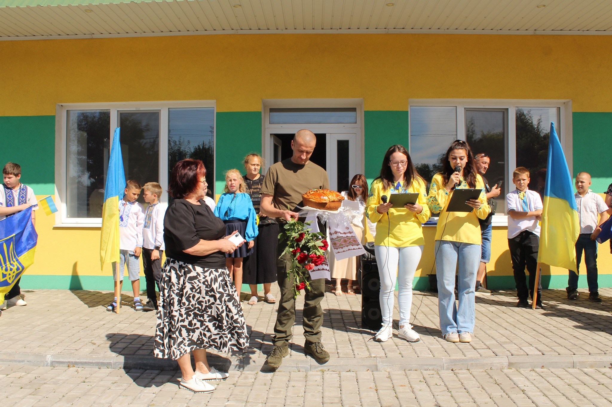 На Кіровоградщині зустріли звільненого з полону воїна