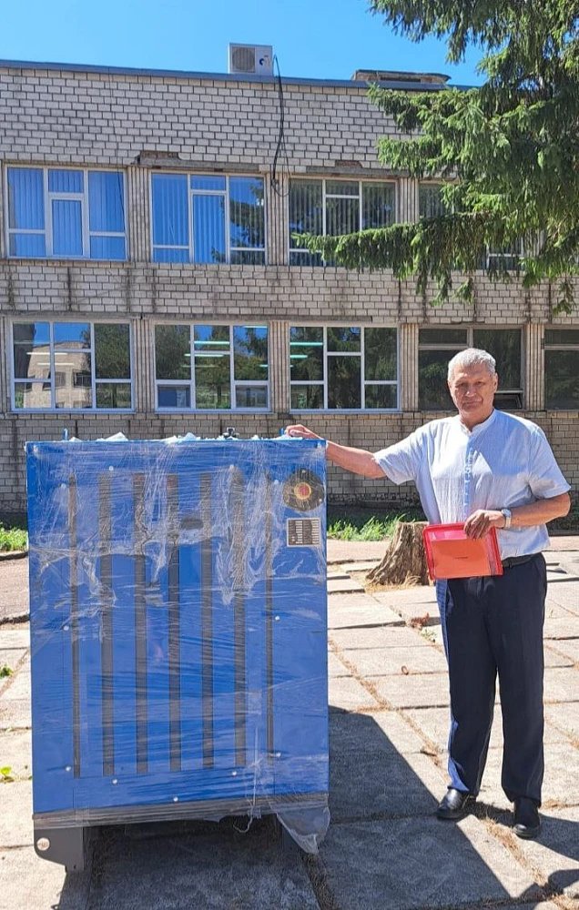 ЦНТУ отримав генератор для безперебійного живлення