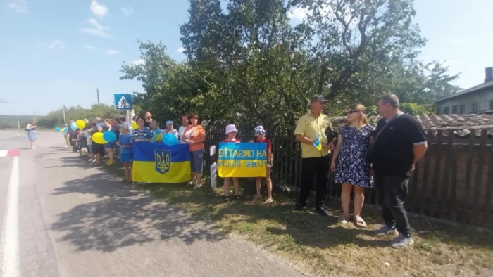 Олександрівська громада зустріла звільненого з російського полону Сергія Лишенка
