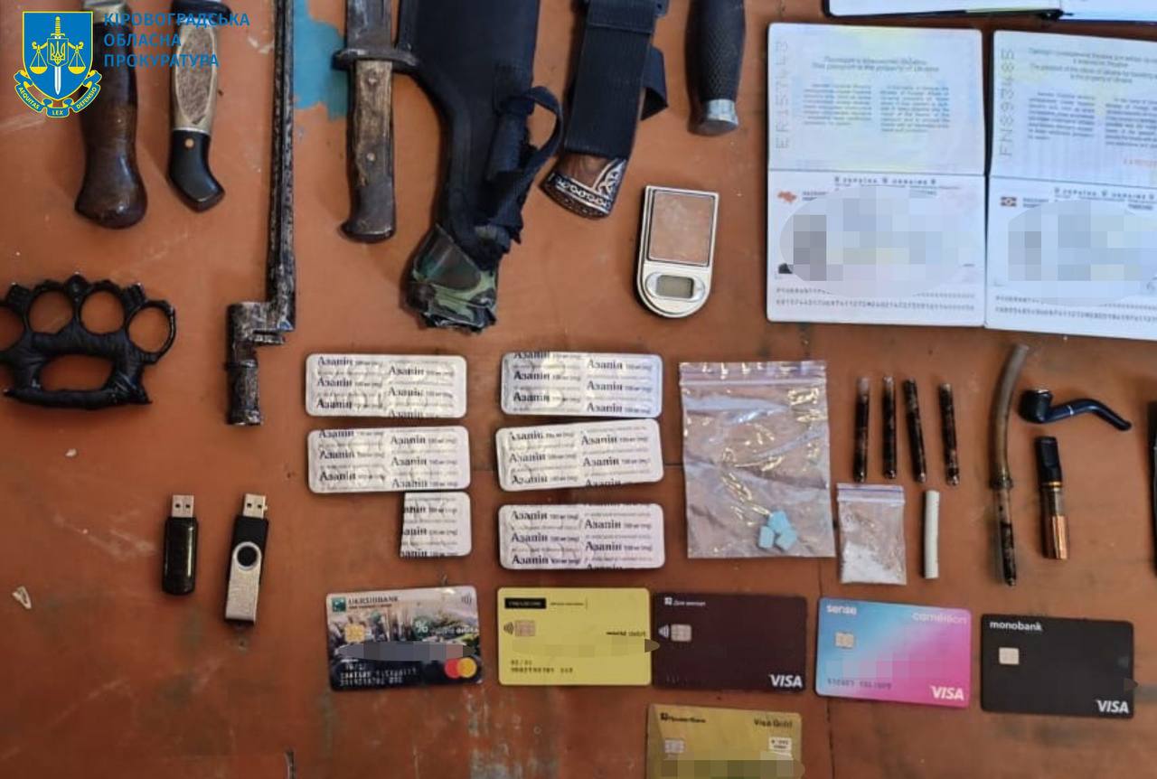 Банду, яка займалась нападами на військових, викрили у Кропивницькому