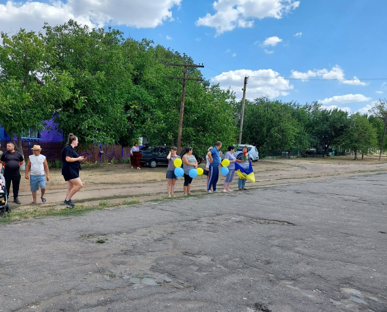 Військового з Устинівської громади зустріли після повернення з полону