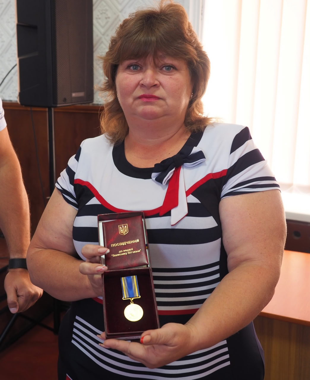Під час засідання сесії Гайворонської міської ради відзнакою Президента посмертно нагодили воїна Анатолія Козела.