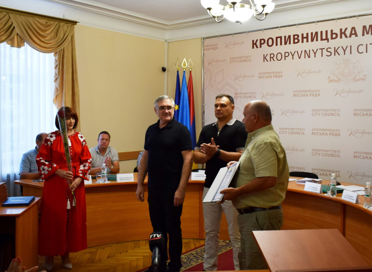 З нагоди Дня Незалежності у Кропивницькому військовим та цивільним вручили нагороди