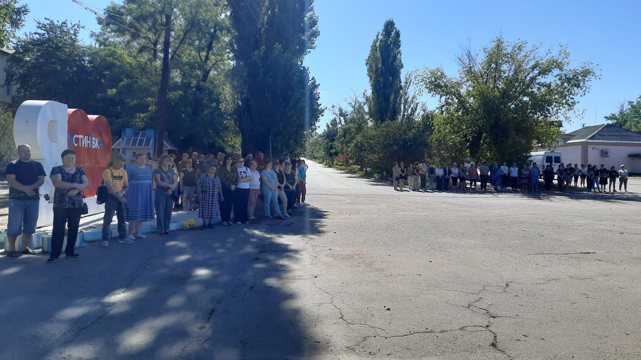 З військовим, який рік вважався зниклим безвісти, попрощалися в Устинівській громаді