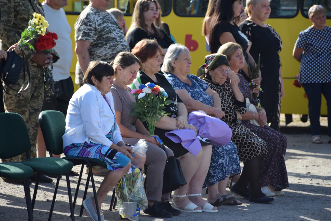 У двох селах Петрівської громади відкрили Алеї на честь загиблих військових