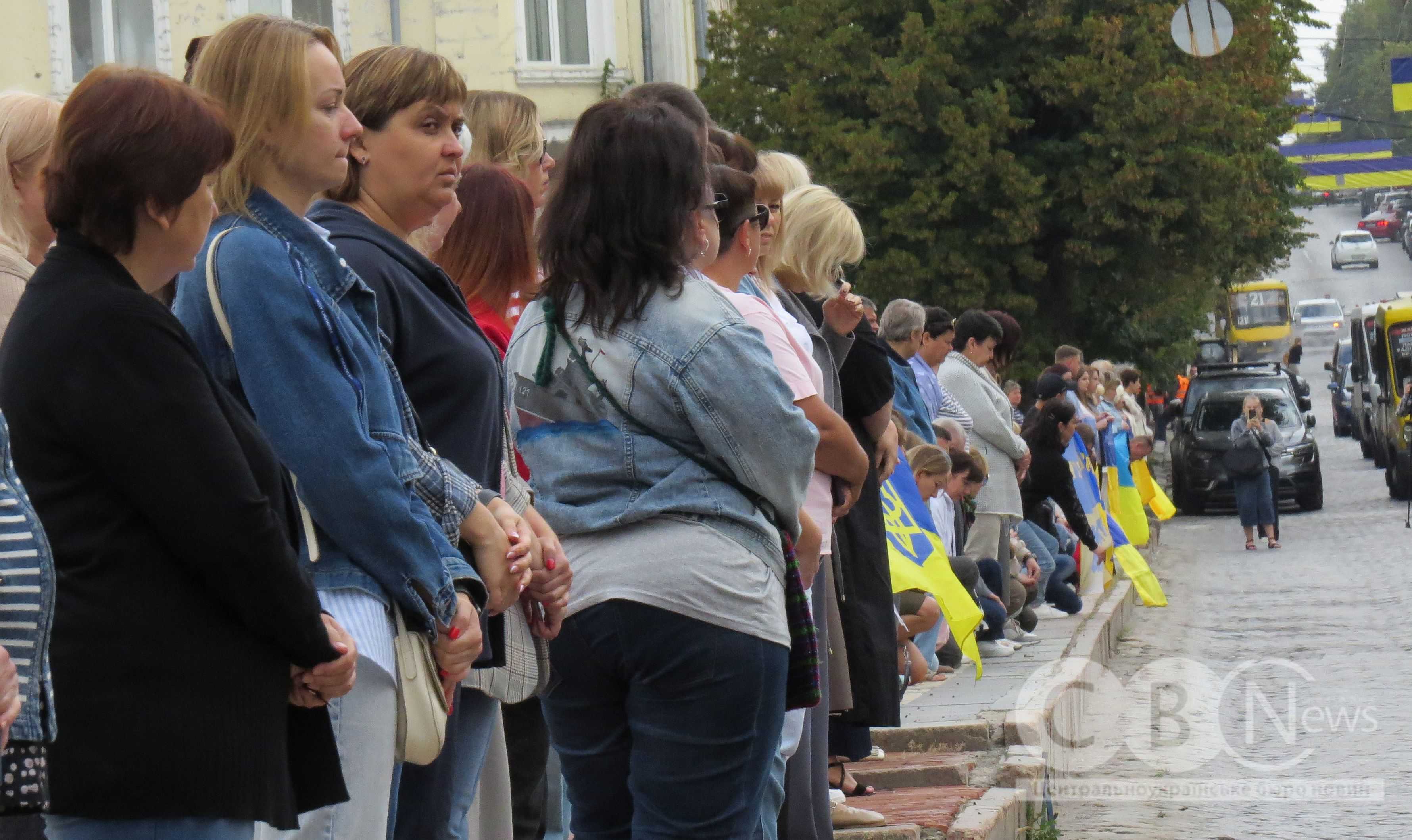 Із загиблим на війні бійцем попрощалися в Кропивницькому