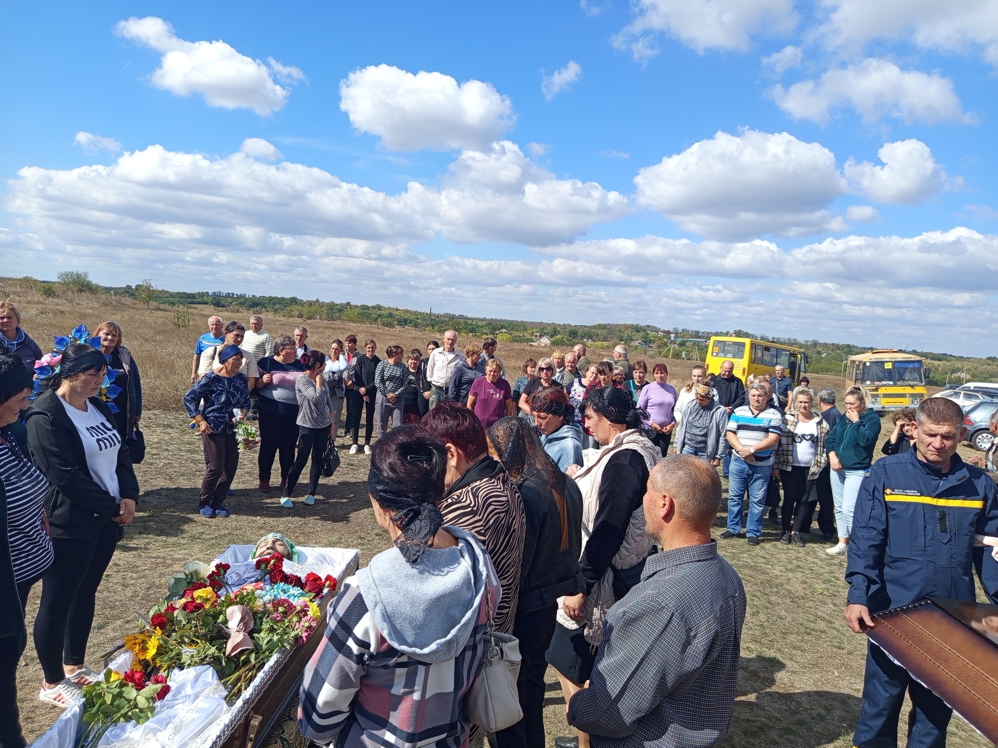 Із загиблим воїном попрощалися на Кіровоградщині