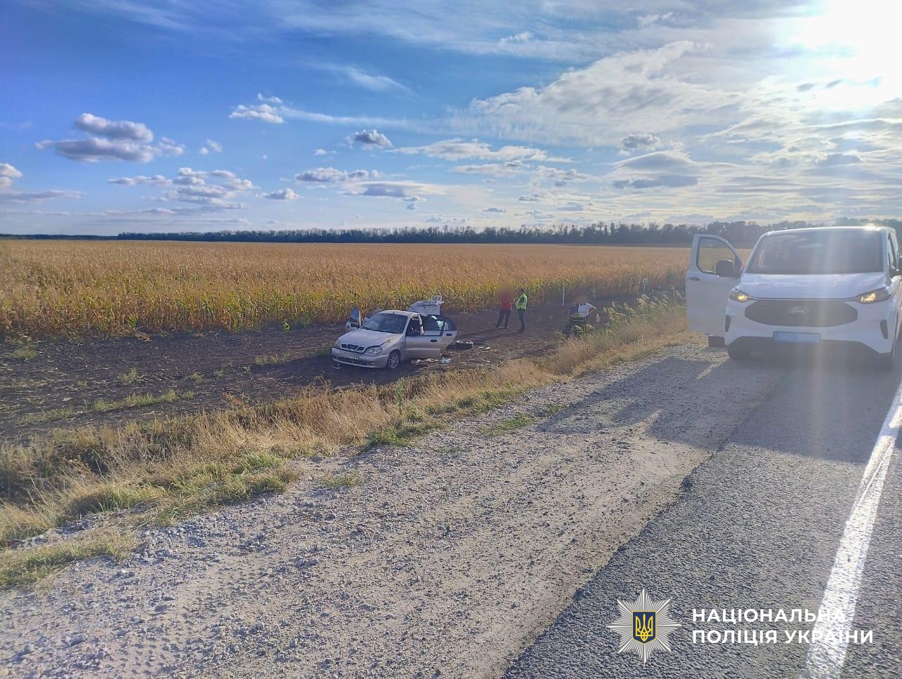 У Новоукраїнському районі поліція розслідує ДТП, в якому загинула жінка.