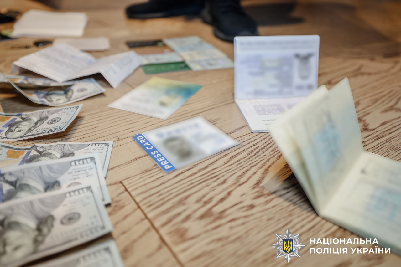 На Кіровоградщині викрили частину міжнародної шахрайської мережі кол-центрів