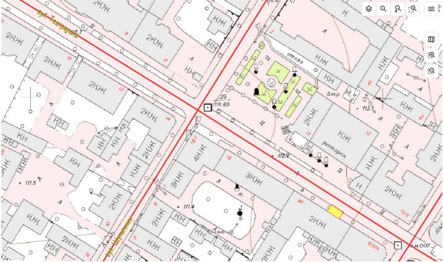 На Театральній у Кропивницькому виставлять на торги 6 м² землі на тротуарі