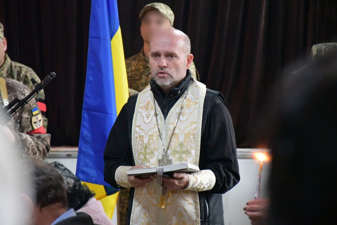 Загиблого військового поховали в Приютівській громаді