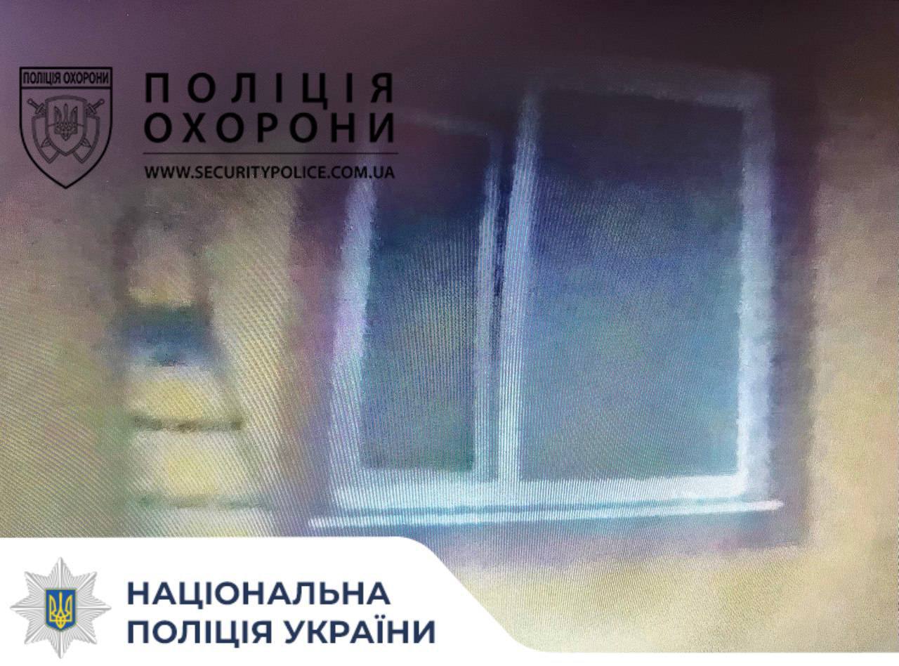У Кропивницькому затримали чоловіка, який проник через вікно до будинку