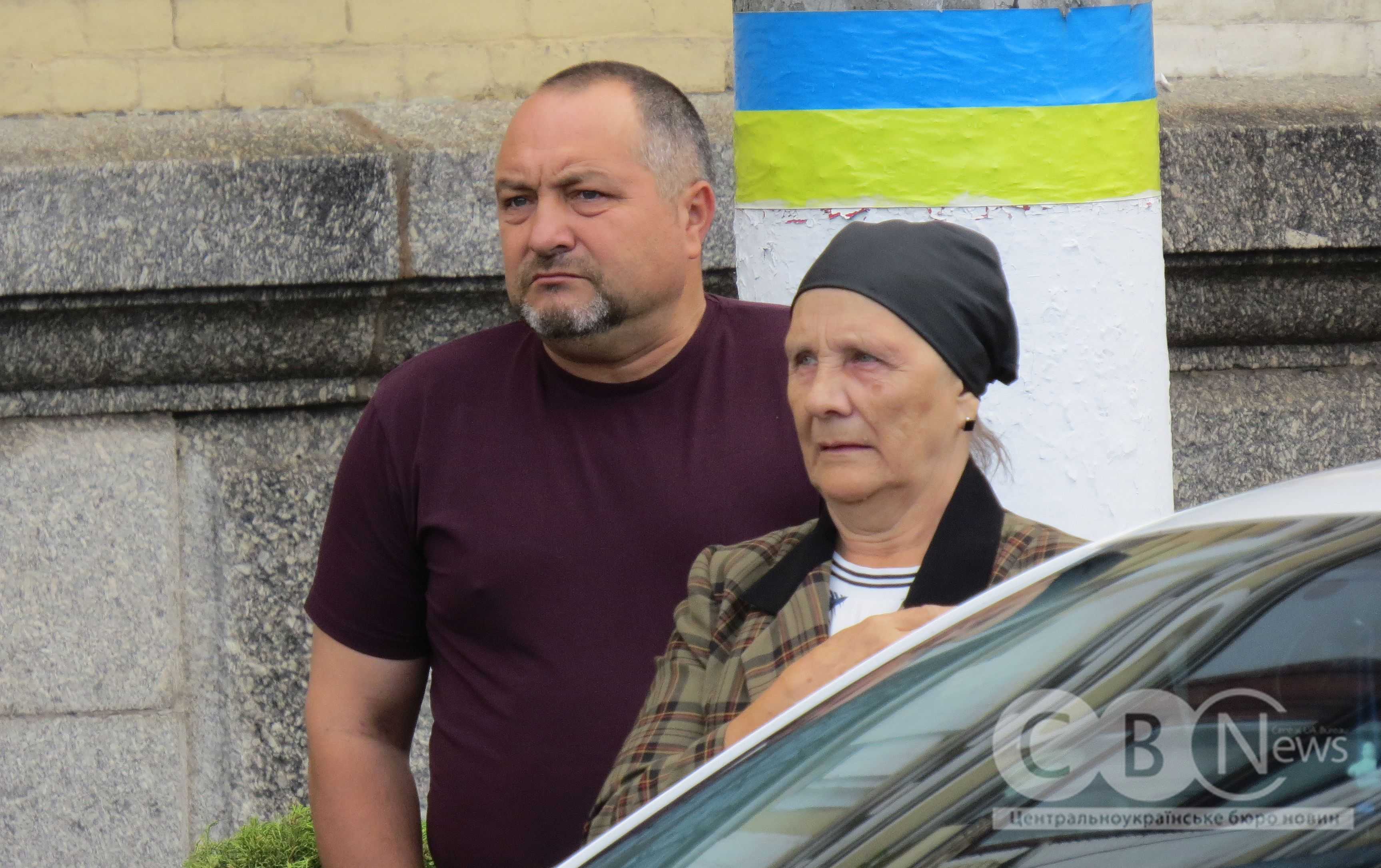 У Кропивницькому попрощалися із загиблим військовим Олександром Максименком.
