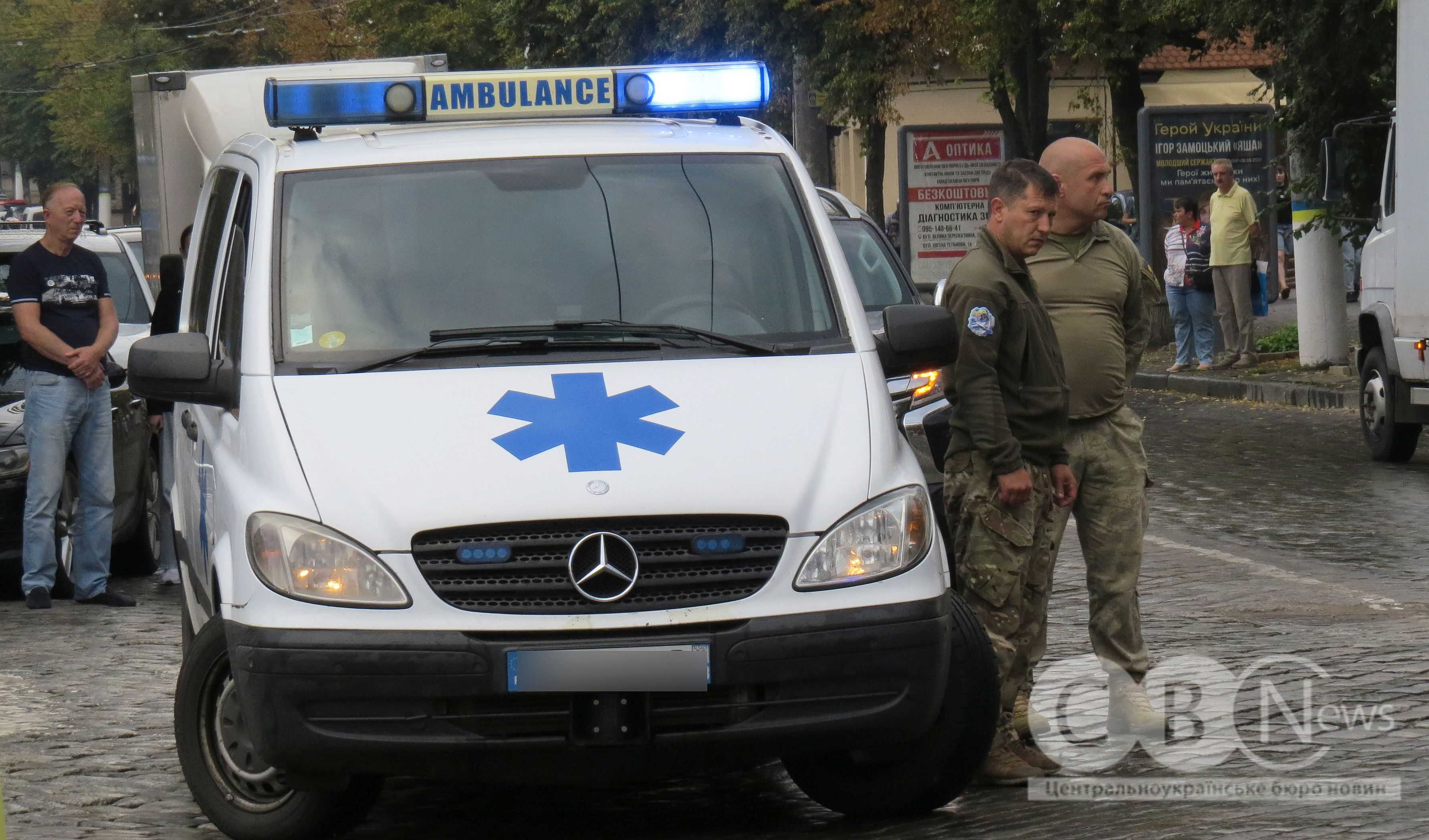 У Кропивницькому попрощалися із загиблим військовим Олександром Максименком.