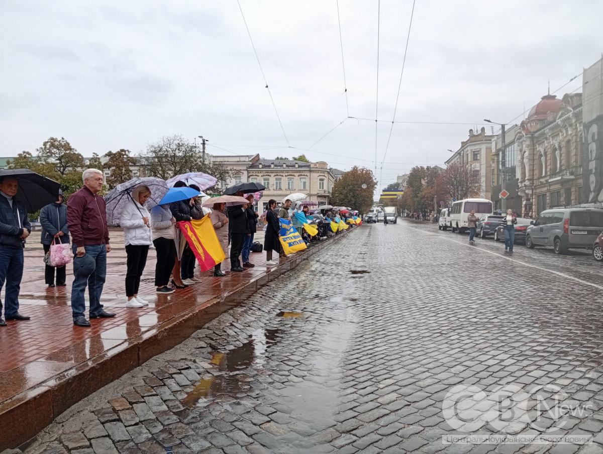 У Кропивницькому в останню путь провели Сергія Мельникова та Олександра Савенка.