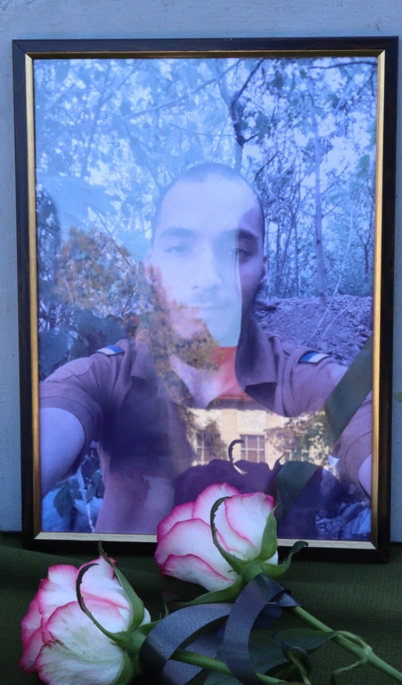 У Світловодську в останню путь провели загиблого на Харківщині Сергія Буякіна.