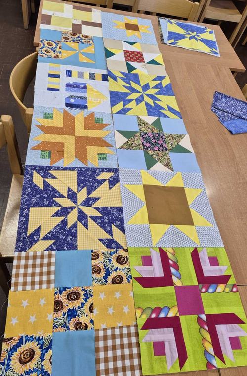 На фестивалі в Г’юстоні показали квілт із соняшниками, зшитий за участі студентів ЦДУ