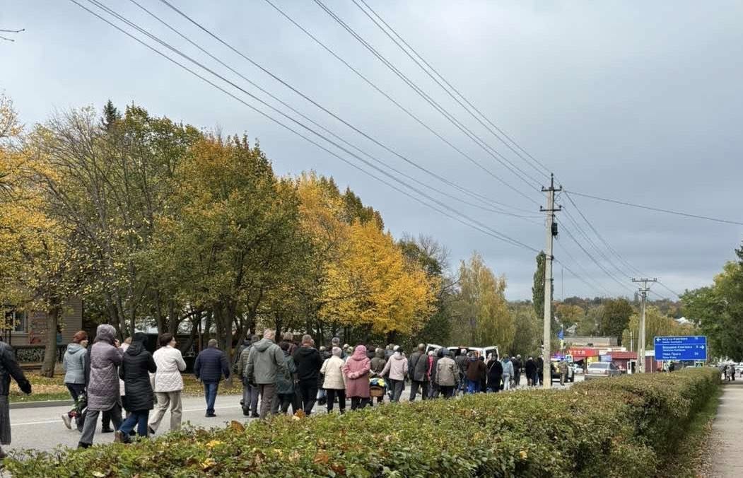 Із загиблим воїном попрощалися на Кіровоградщині