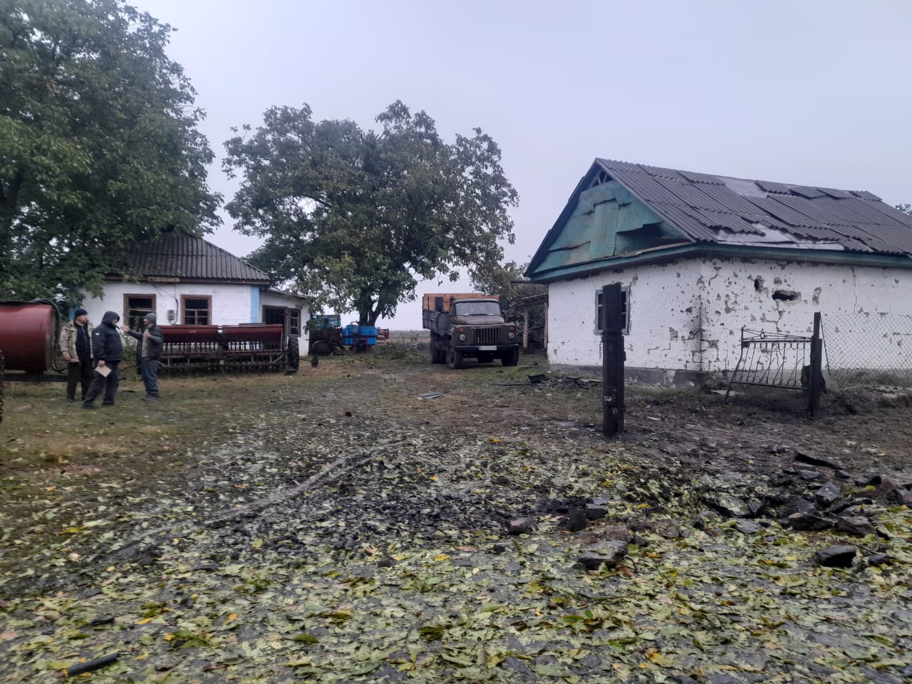 5 жовтня внаслідок падіння уламків російського безпілотника пошкоджень зазнали 15 домоволодінь у Благовіщенській громаді.