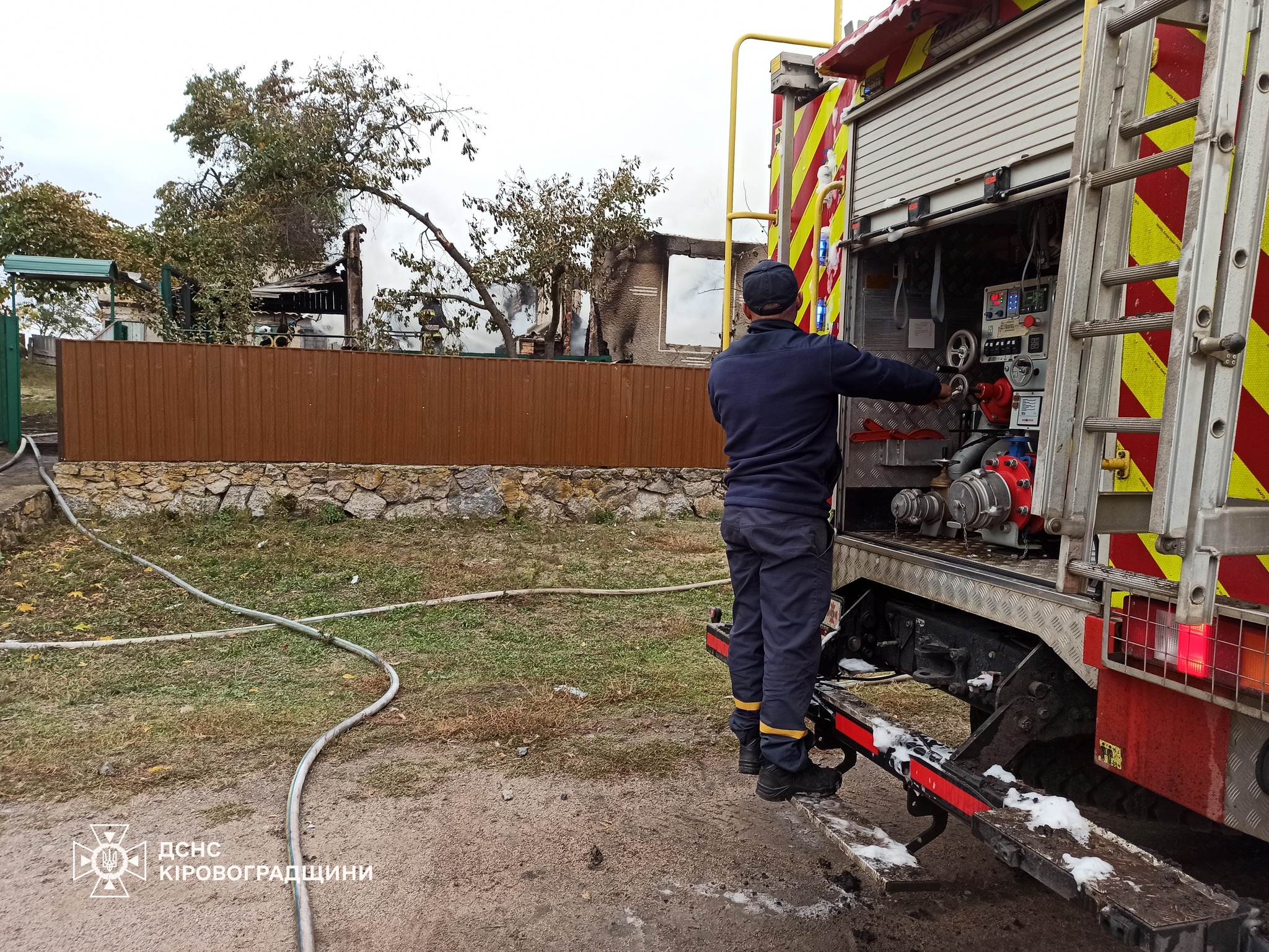 5 жовтня у Мар'янівській громаді рятувальники на пожежі знайшли тіло чоловіка.