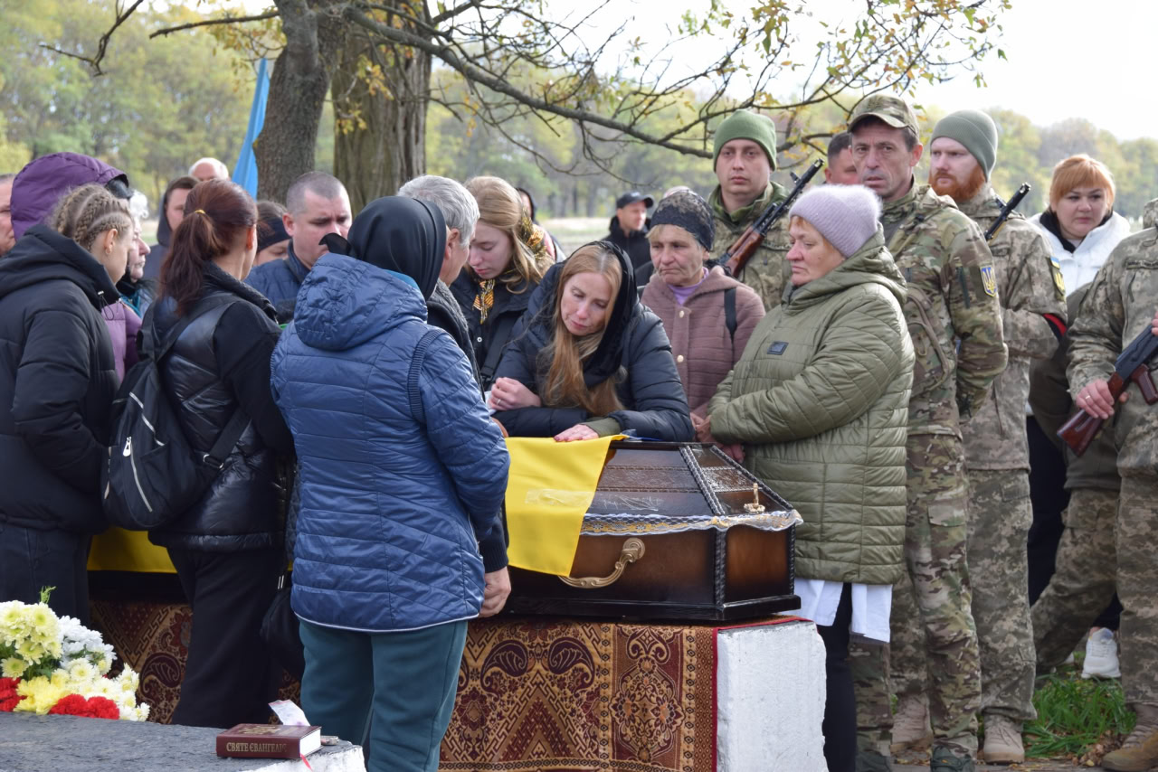На Петрівщині та Олександрівщині попрощалися із загиблими військовими