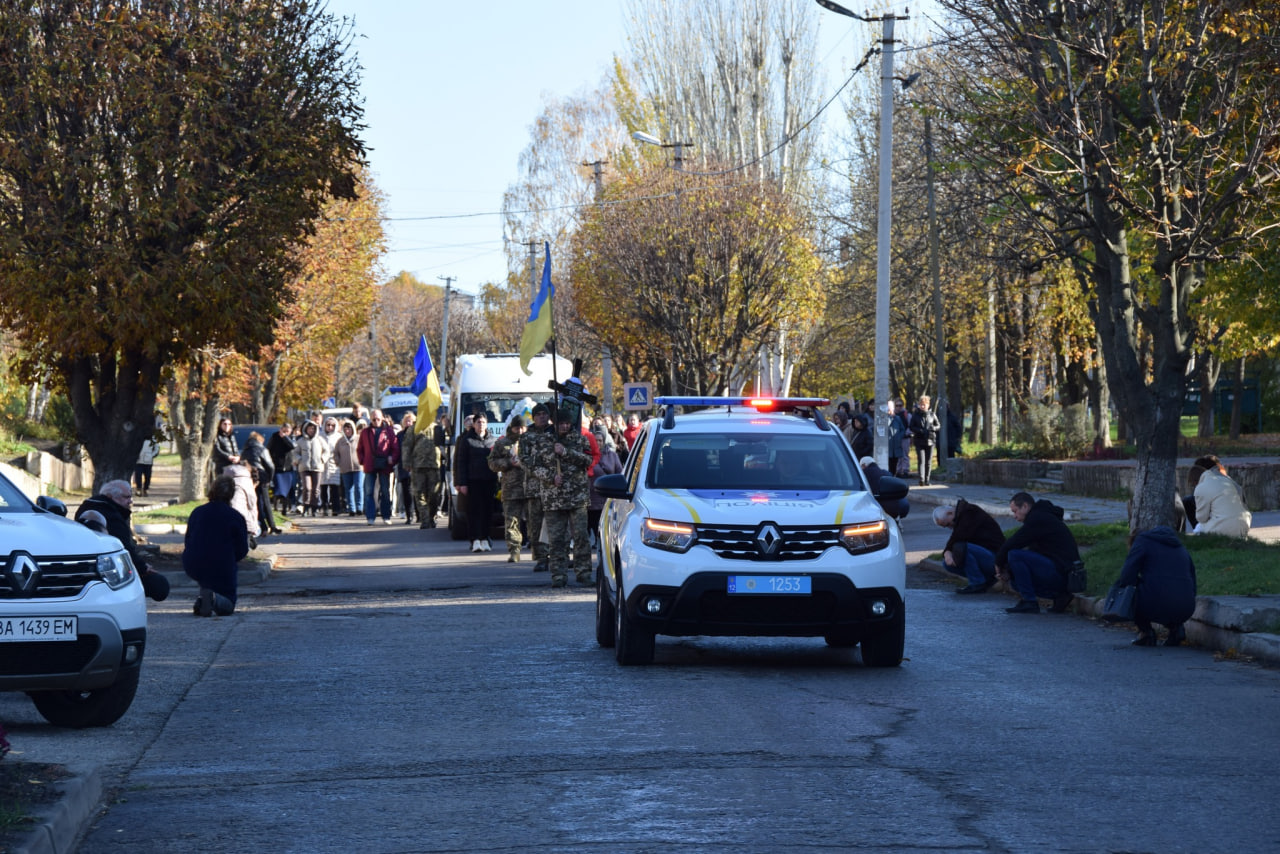 З військовим попрощалися у Петрівській громаді