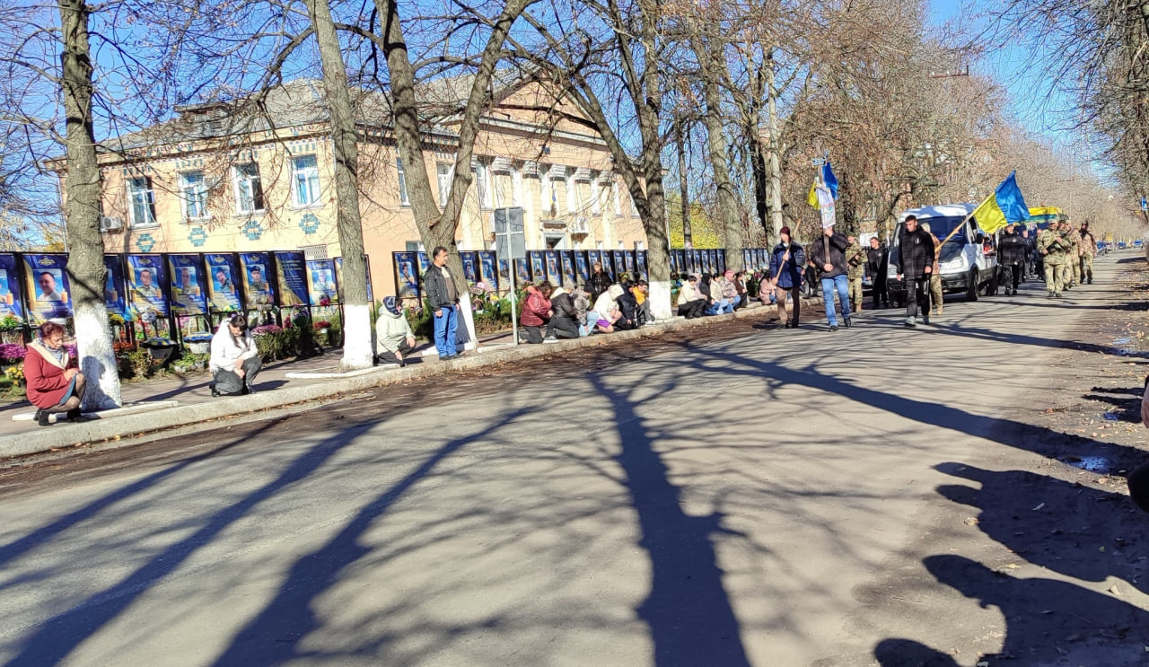 У двох громадах Кіровоградщини провели в останню путь військових