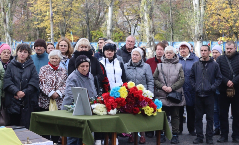 Із загиблим воїном попрощалися у Світловодській громаді