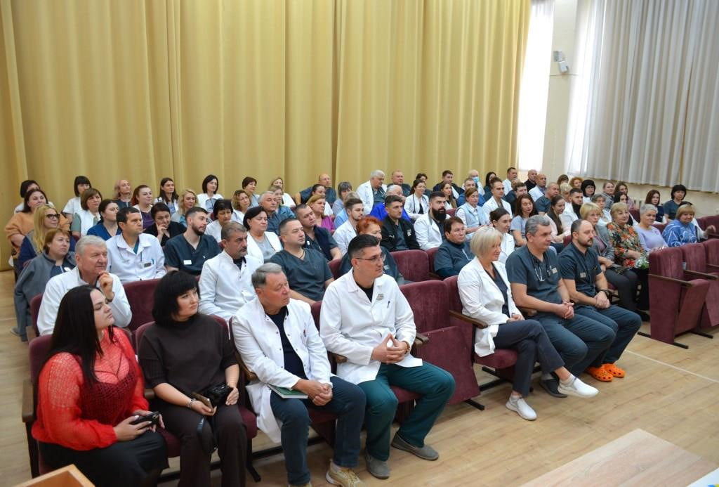 З новим очільником онкологічного центру Кіровоградщини підписали контракт