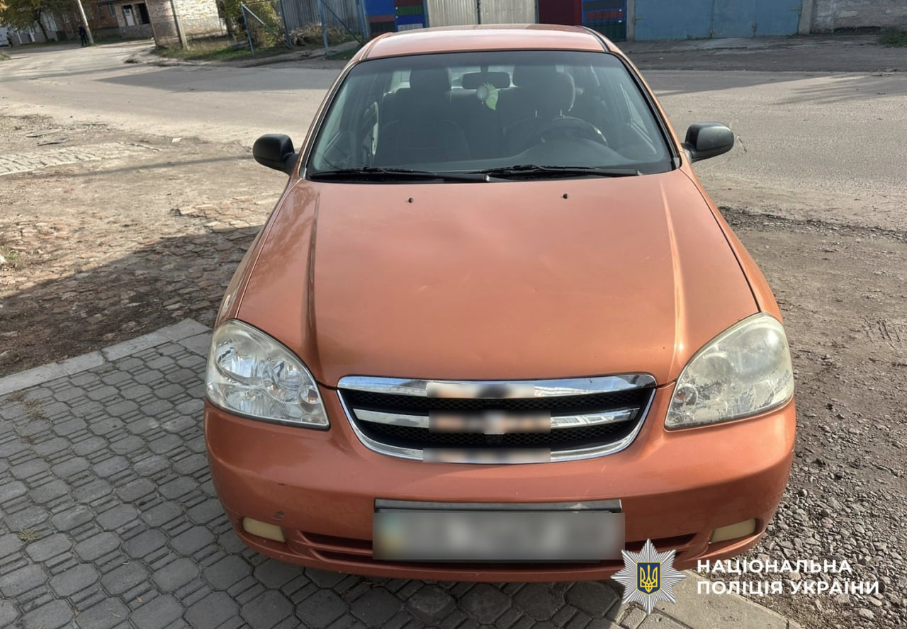 В Олександрії водій легковика збив велосипедист