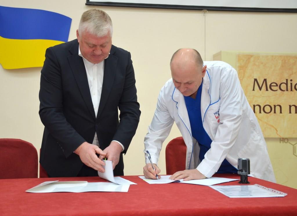 З новим очільником онкологічного центру Кіровоградщини підписали контракт