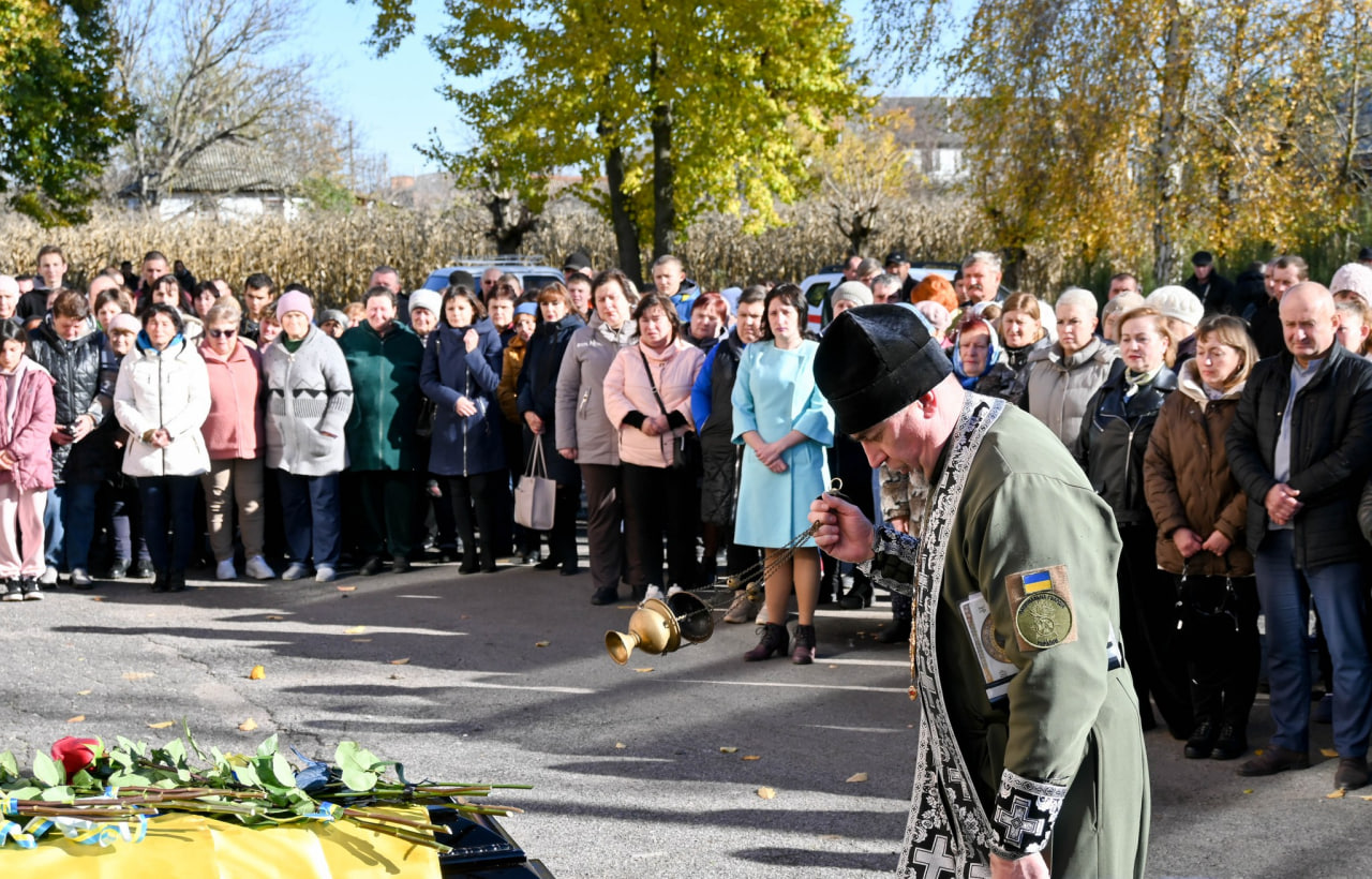 У двох громадах Кіровоградщини провели в останню путь військових