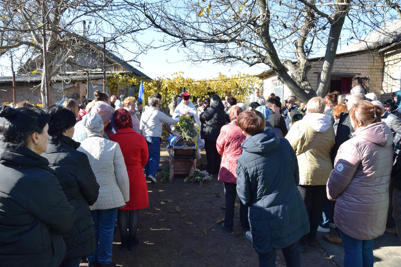 З військовим попрощалися у Петрівській громаді