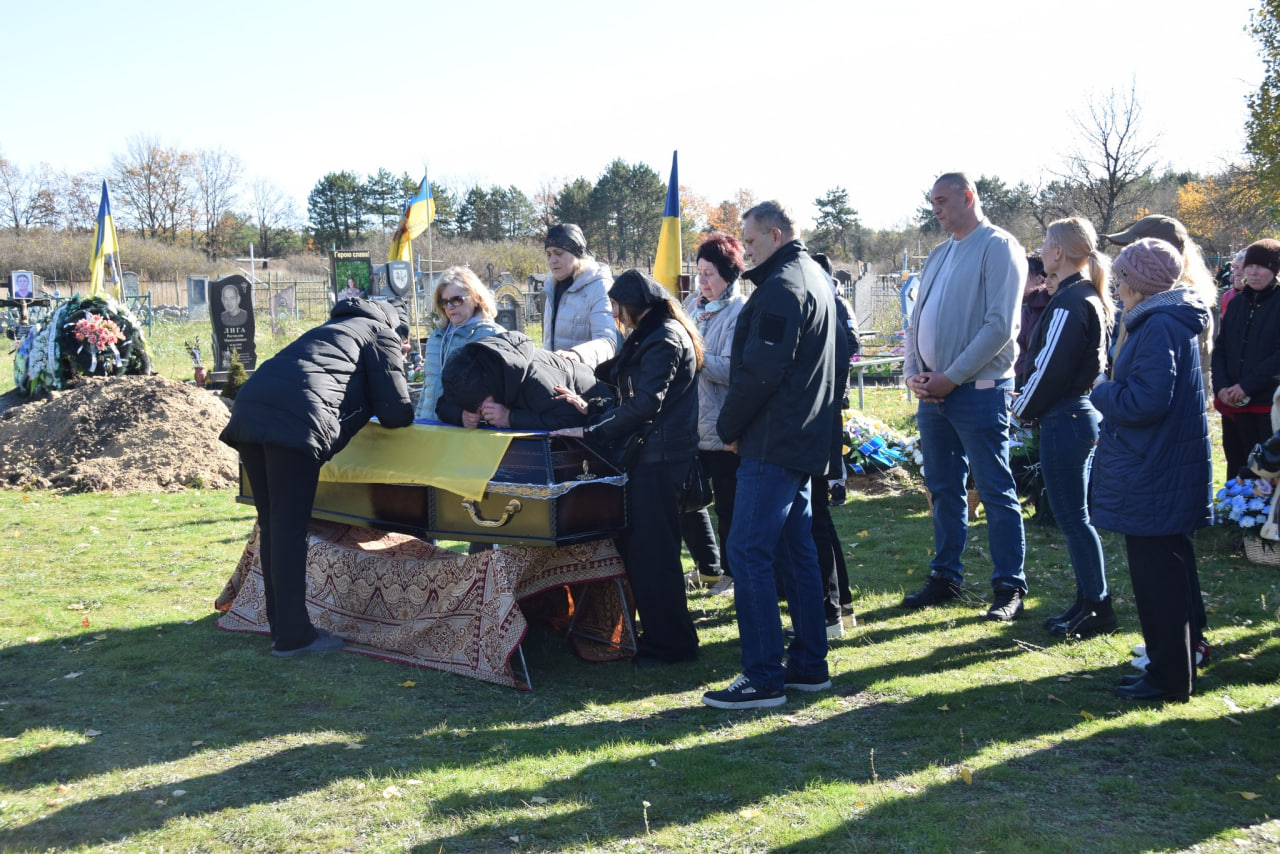 З військовим попрощалися у Петрівській громаді