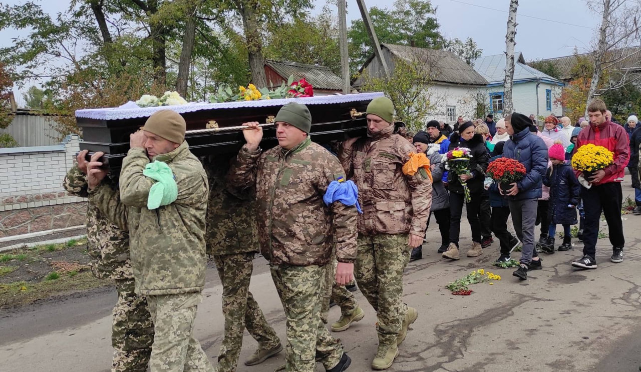 У Надлацькій громаді попрощалися із загиблим військовим