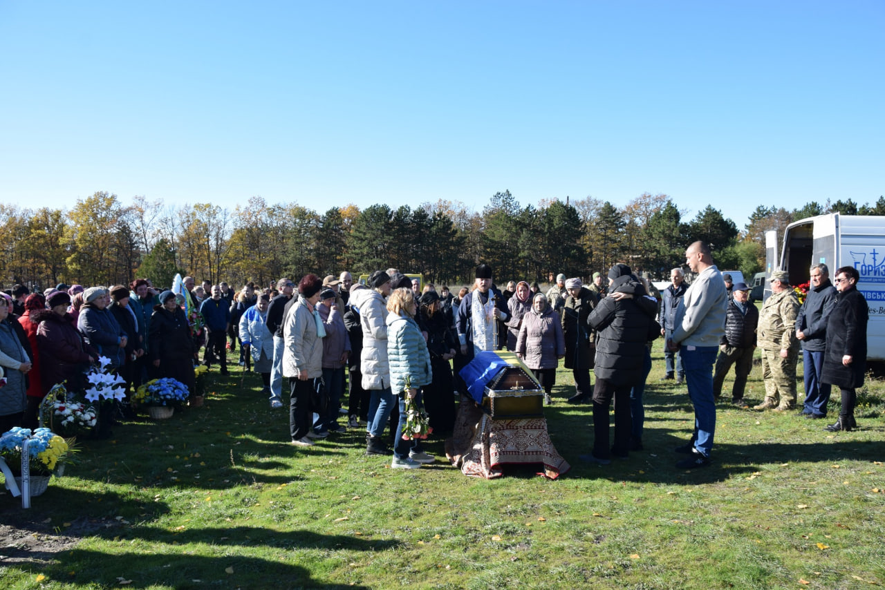 З військовим попрощалися у Петрівській громаді