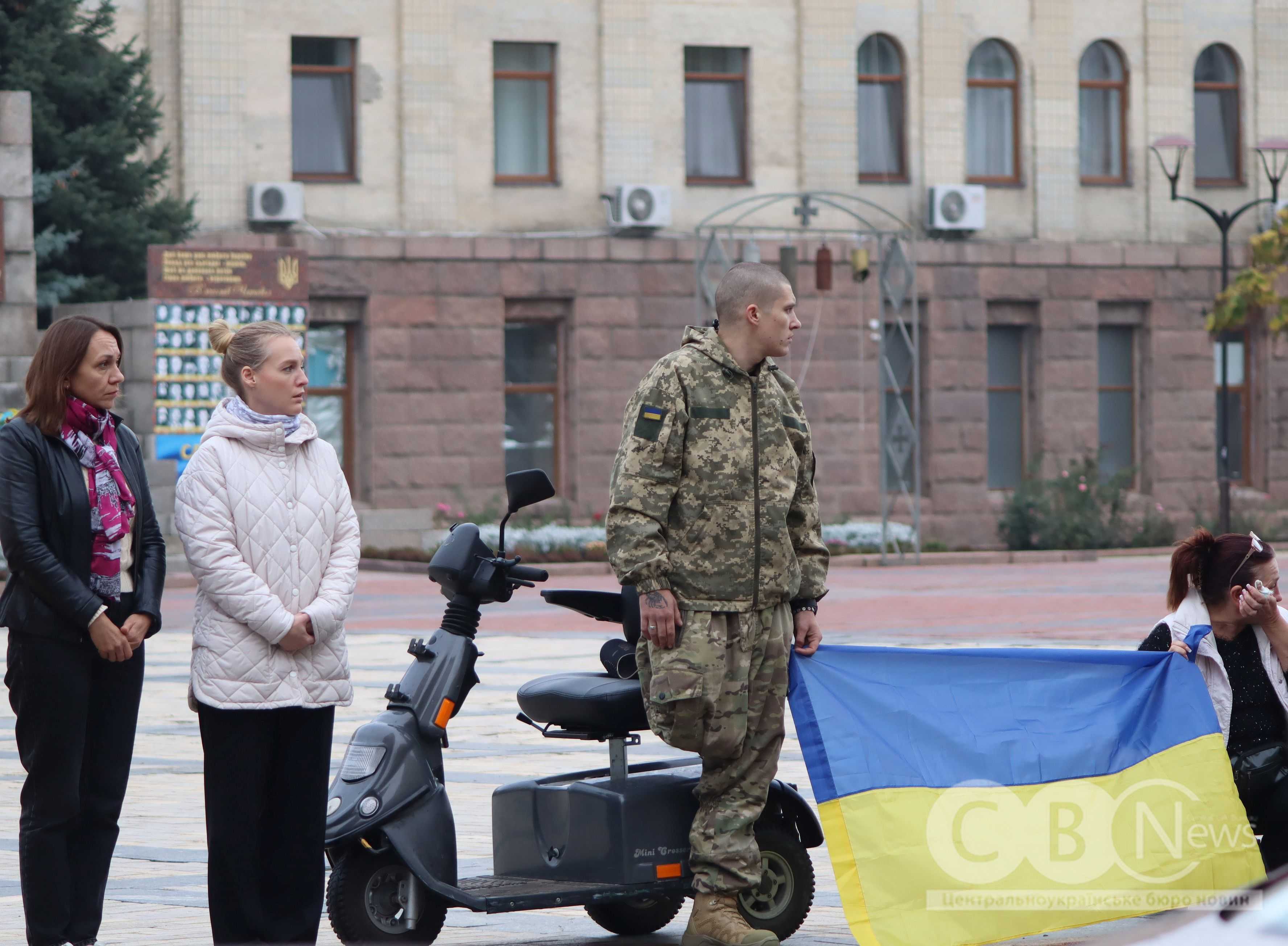 Із загиблими у війні солдатами попрощалися в Кропивницькому