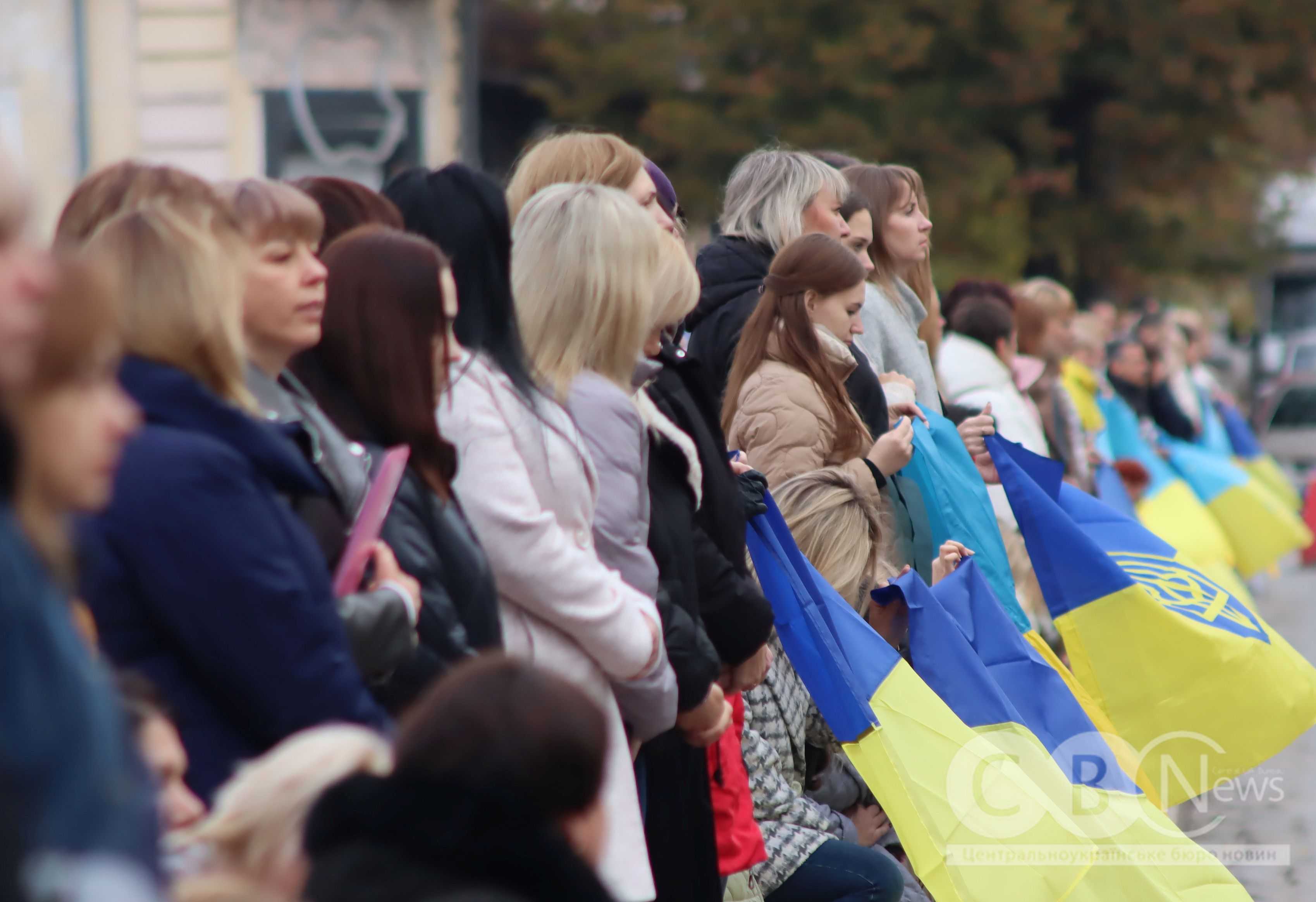 У Кропивницькому попрощалися з двома загиблими військовими — старшим солдатом Михайлом Бандуркою та солдатом Віталієм Поповичем.