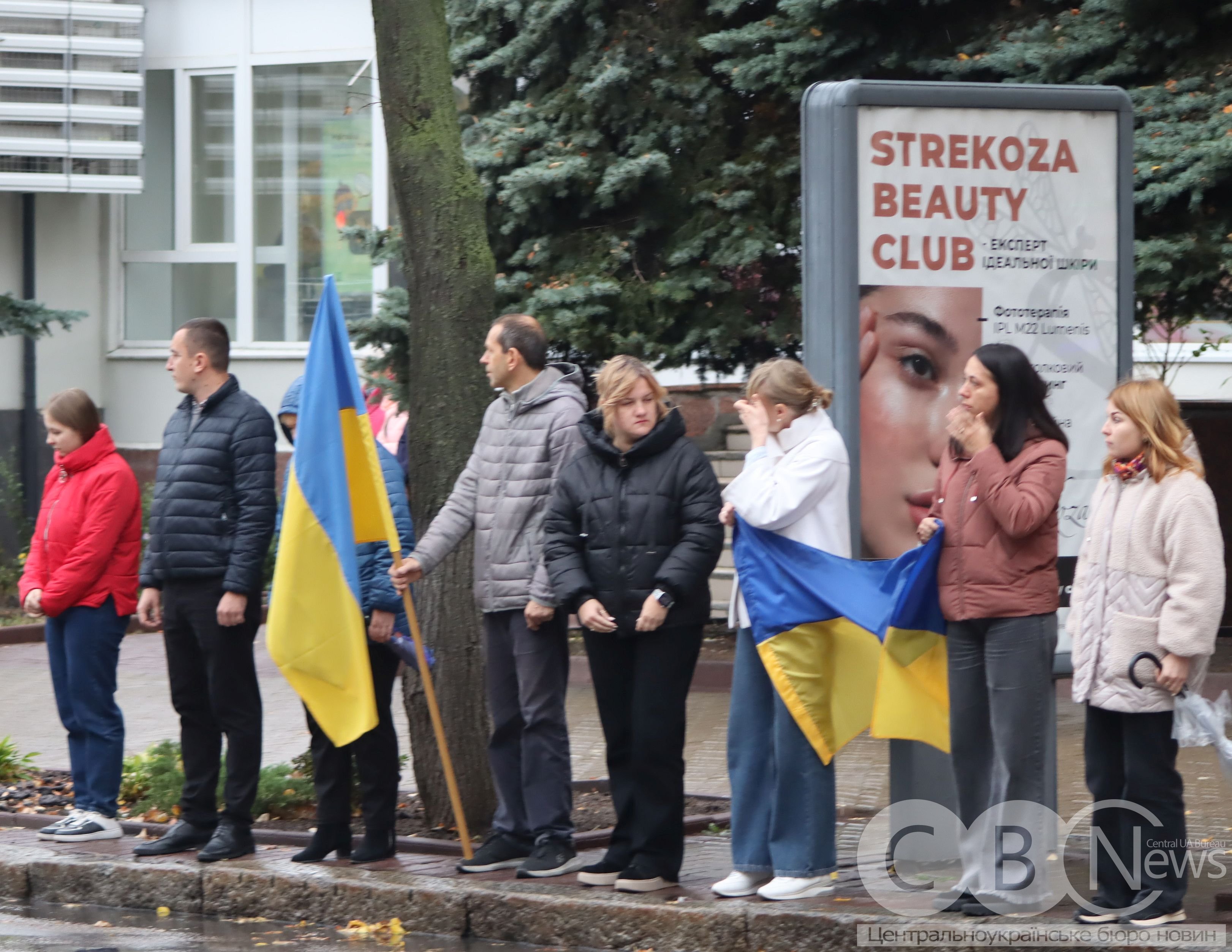 Із загиблими матросом та солдатом попрощалися у Кропивницькому
