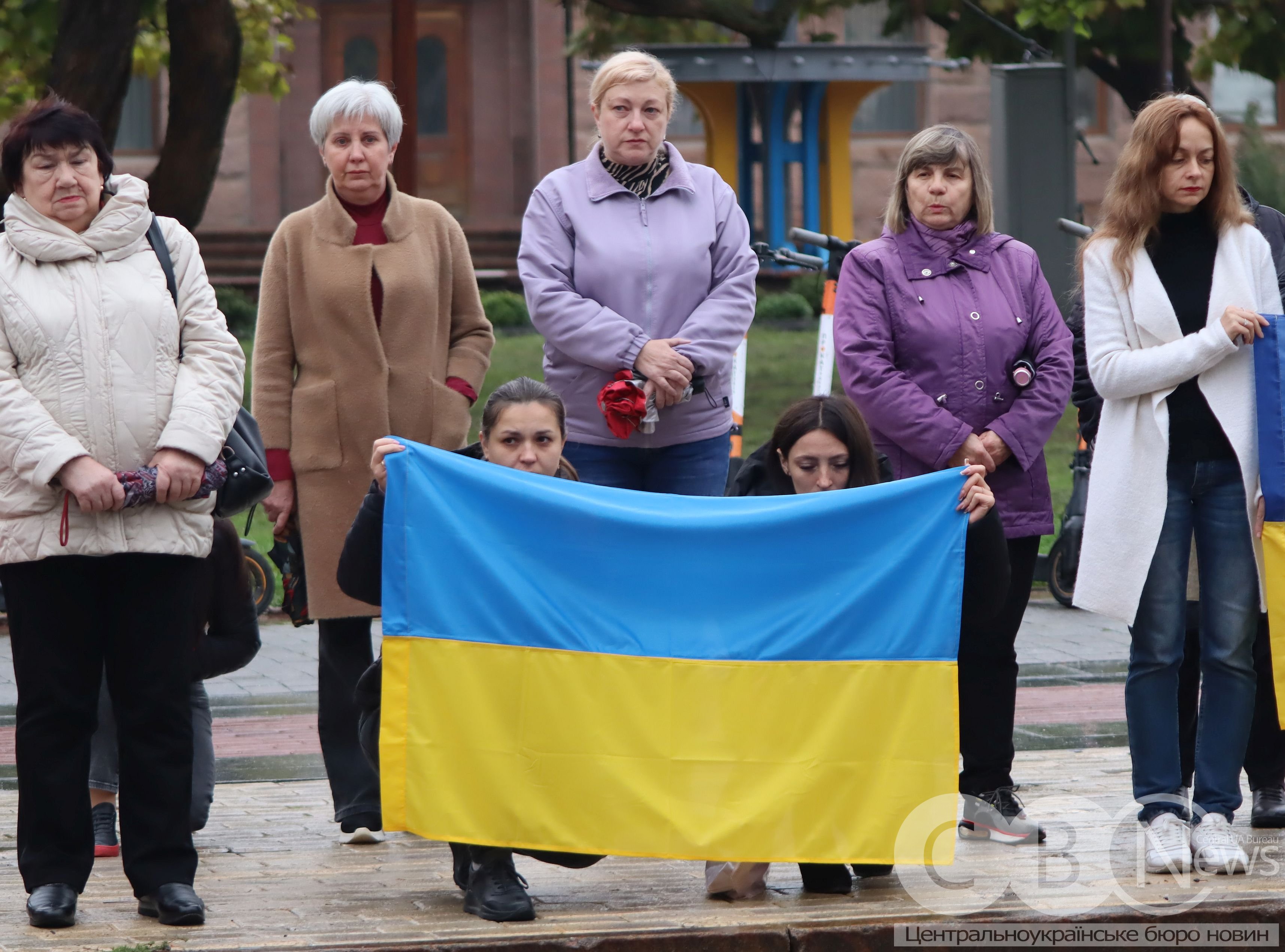 Із загиблими матросом та солдатом попрощалися у Кропивницькому