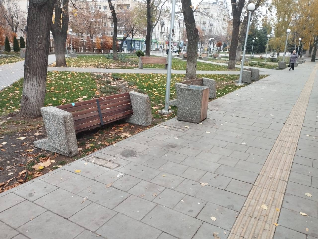 У Кропивницькому перекинули лавки