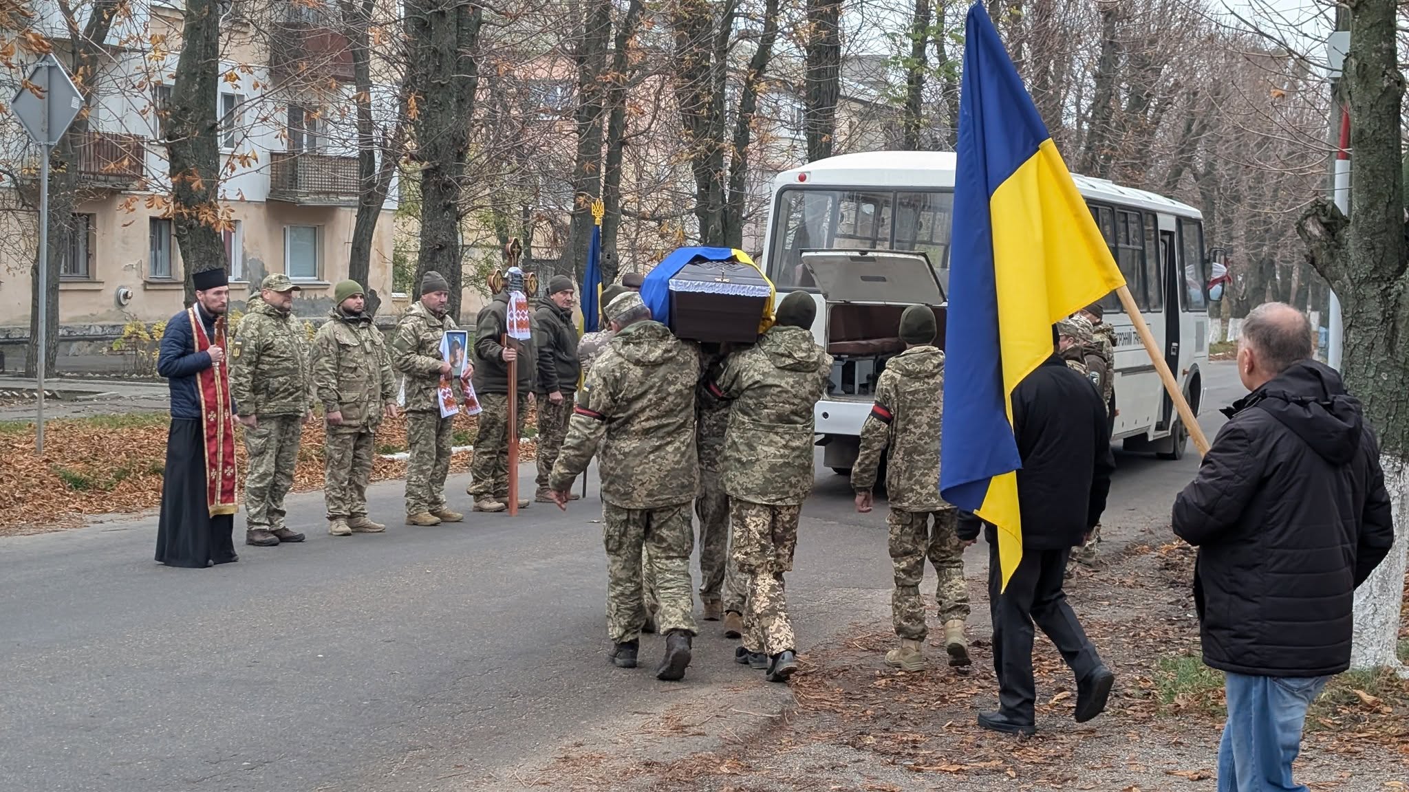 У Знам'янці попрощалися із загиблим солдатом