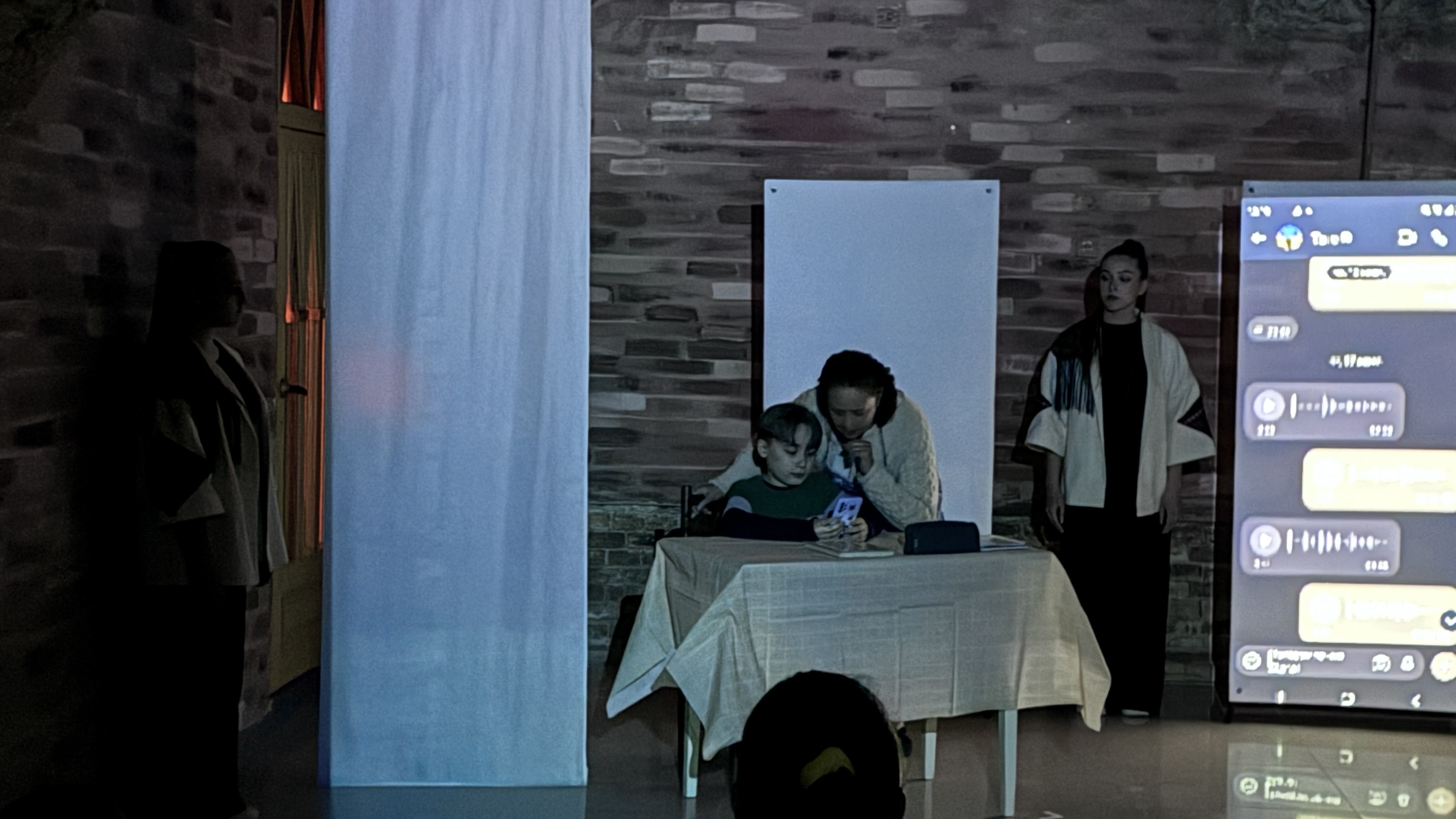 Творче об'єднання «Кропива» презентувало нову програму в Кропивницькому