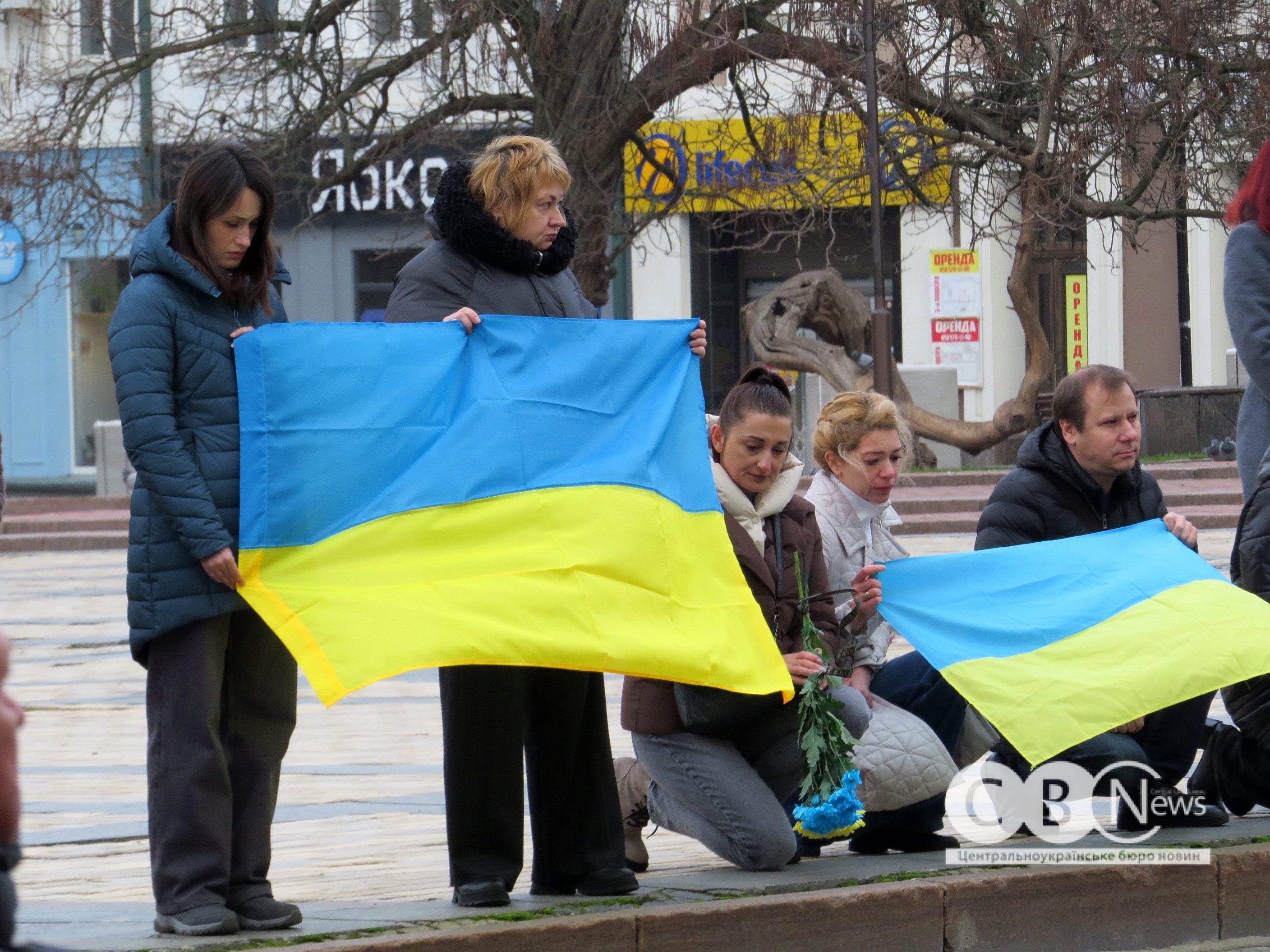 З двома загиблими солдатами та сержантом попрощалися в Кропивницькому