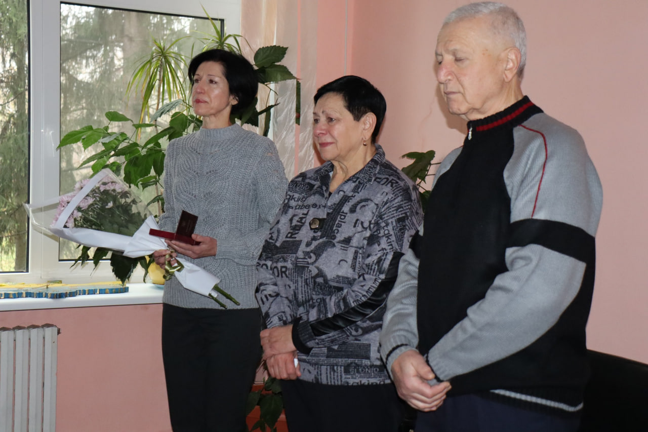 Орден «За мужність» загиблого воїна передали його рідним в Онуфріївській громаді