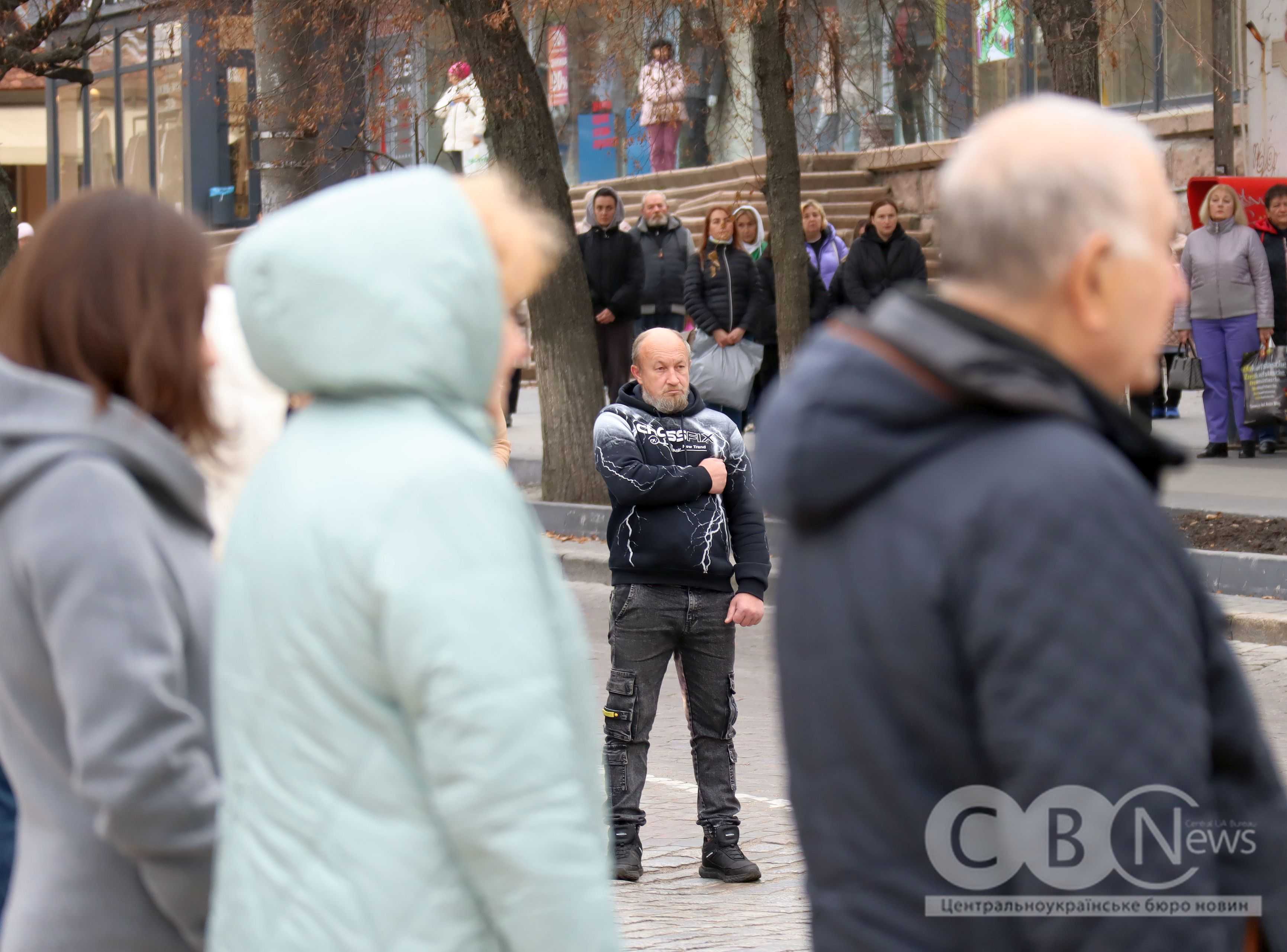 6 листопада у Кропивницькому попрощалися із загиблими військовими — Віталієм Торковим, Євгенієм Терещенком та Михайлом Гречановим.