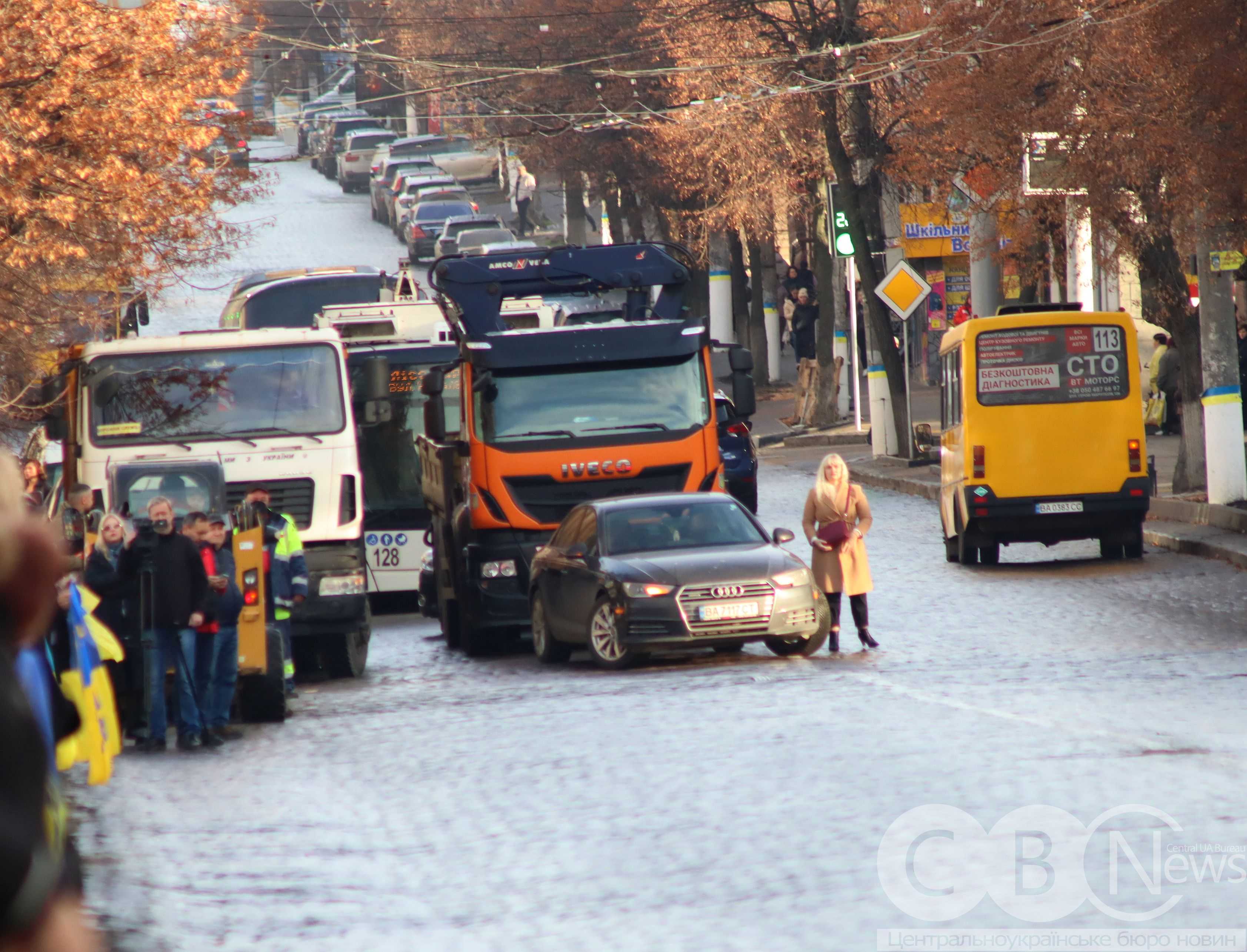 З чотирма військовими попрощалися у Кропивницькому