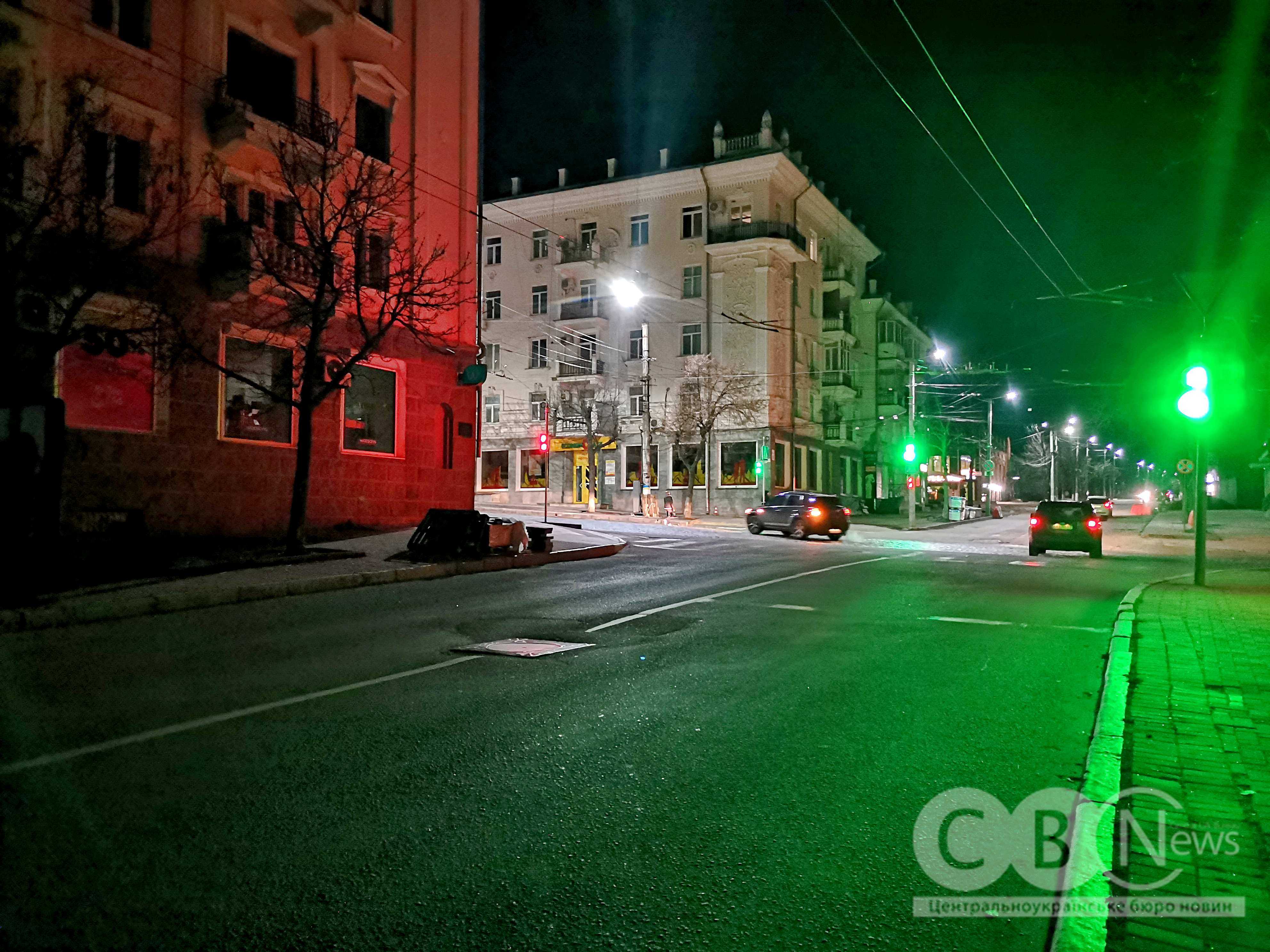 Кропивницький вечірній: як живе місто у світлі ліхтарів та вітрин