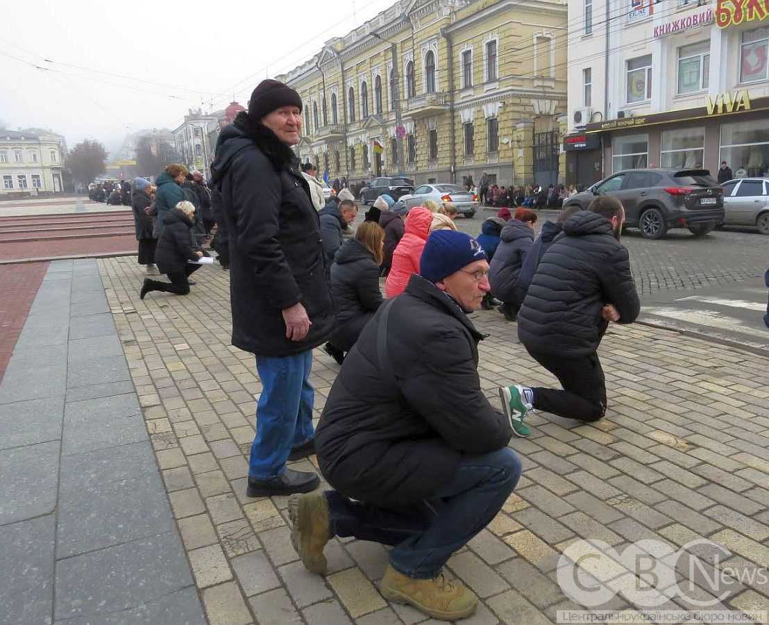 З трьома загиблими бійцями попрощалися в Кропивницькому