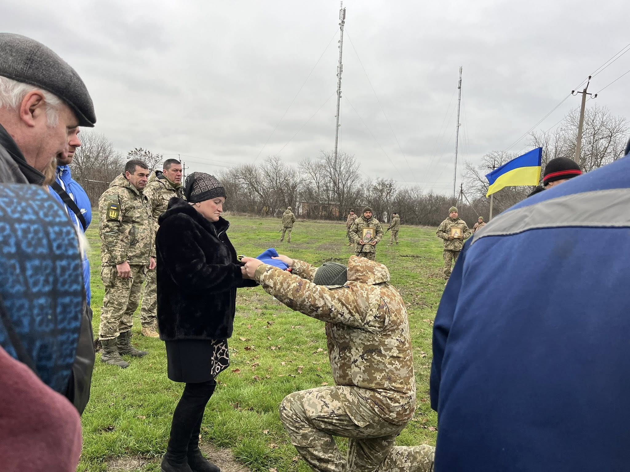 Із загиблим на Харківщині солдатом попрощалися в Кам'янецькій громаді
